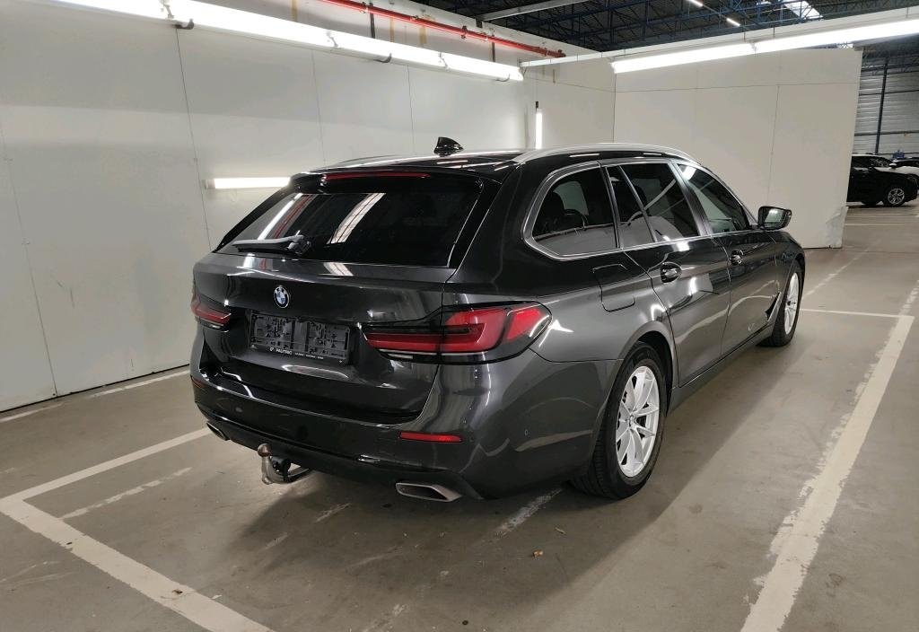 BMW 518d 2023 4