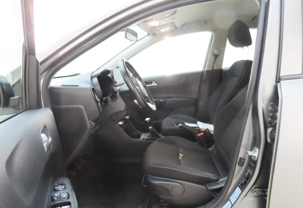 Kia Picanto 2021 7