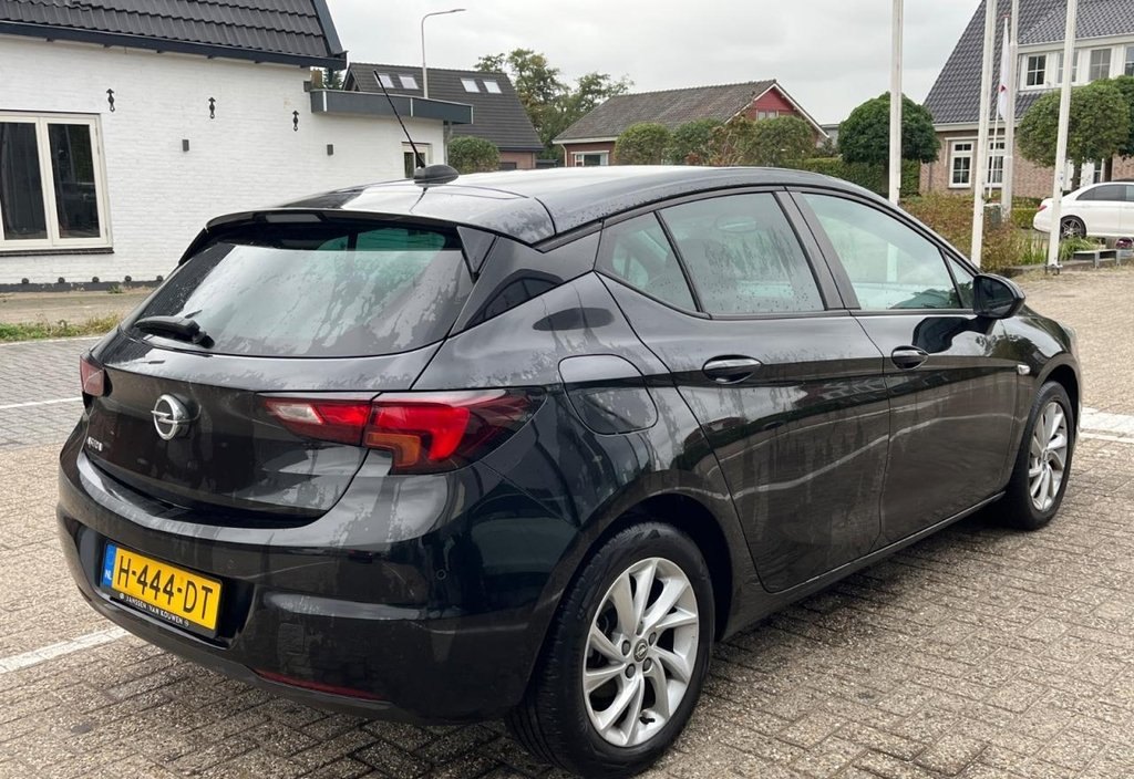 Opel Astra 2020 4