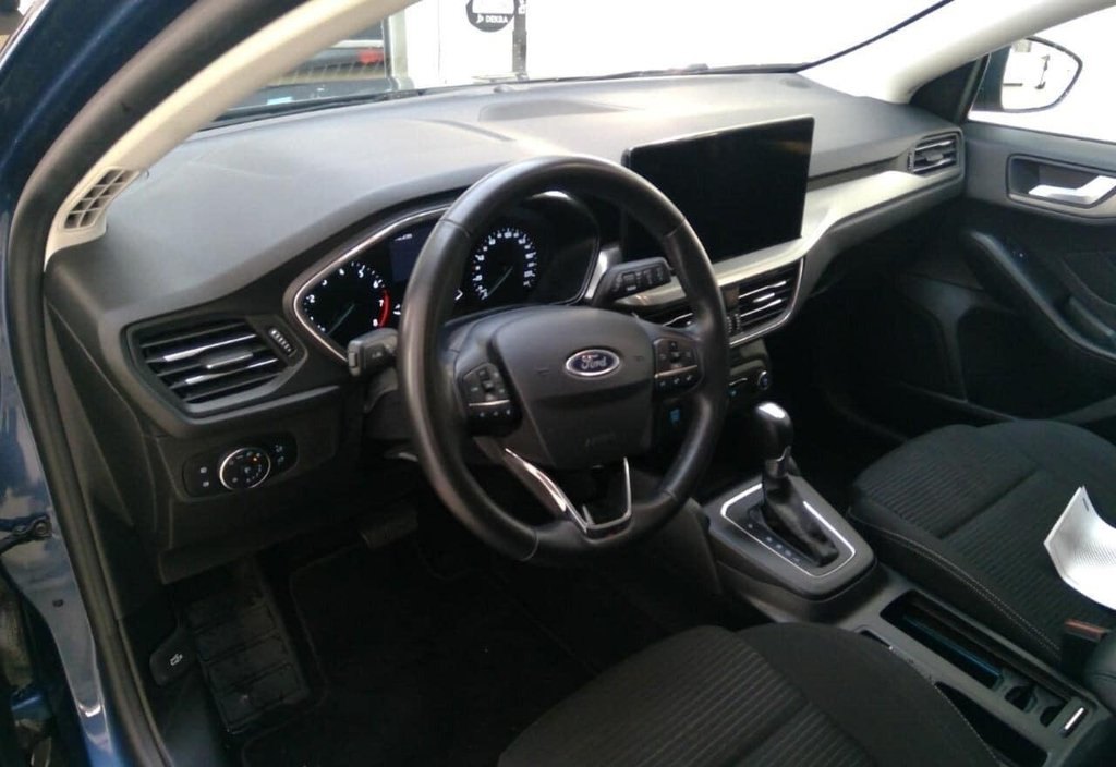 Ford Focus 2024 2