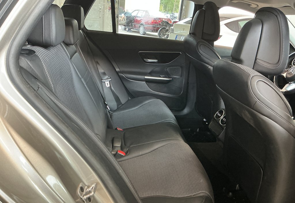 Mercedes-Benz C-Klasse 2023 8