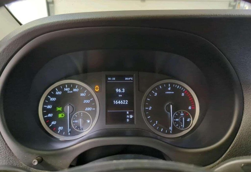 Mercedes-Benz Vito 2021 11