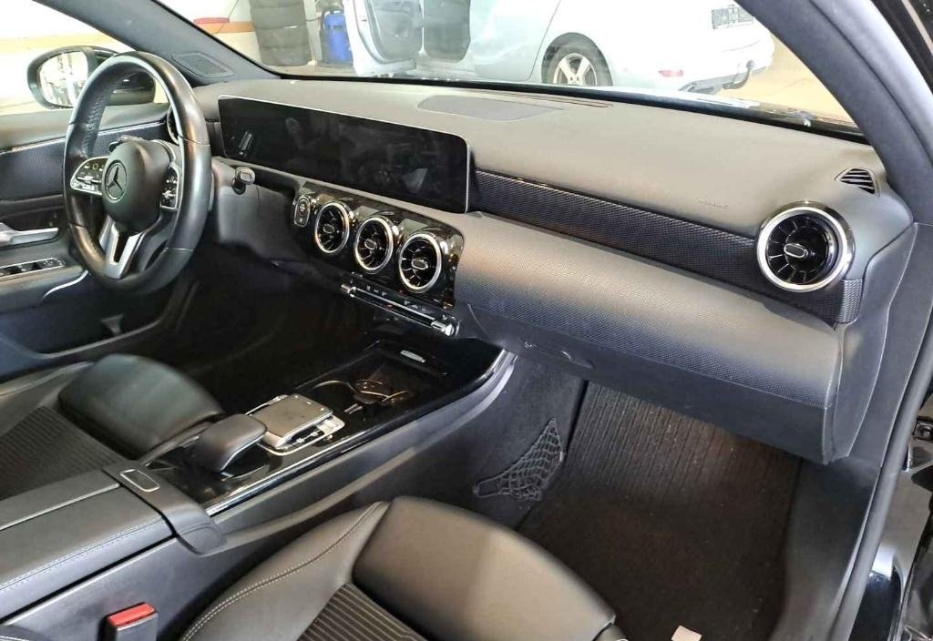 Mercedes-Benz A-KLASSE 2019 5