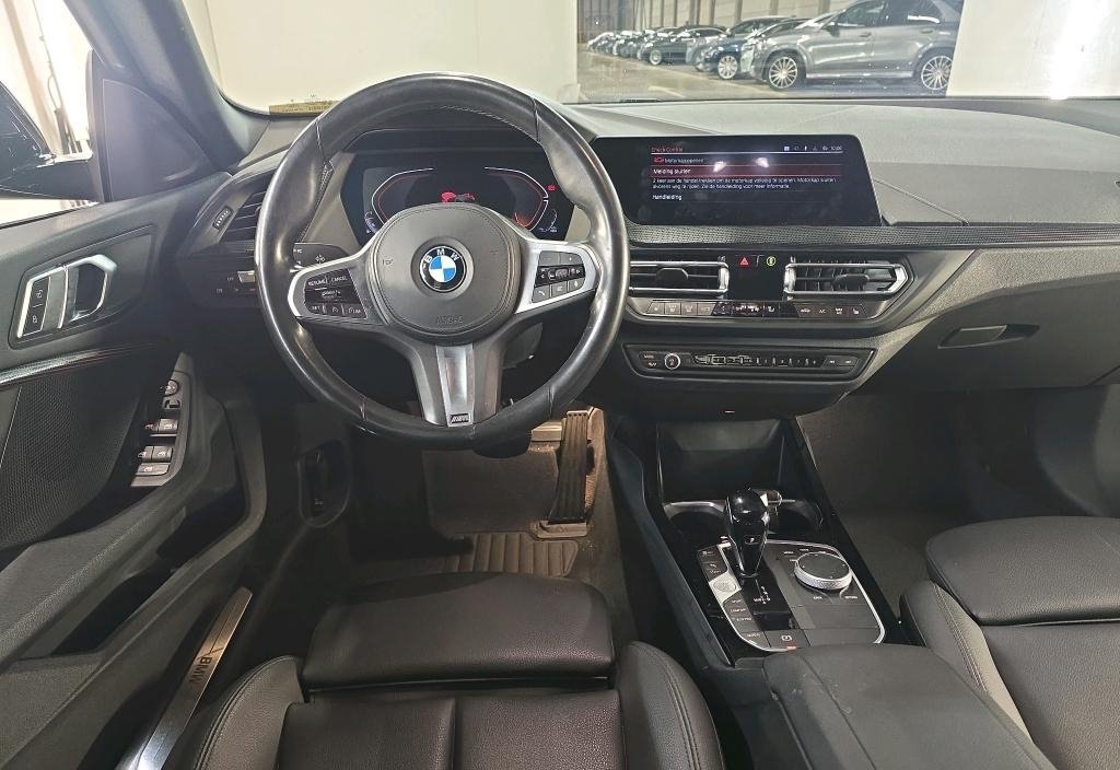 BMW 218 2022 5