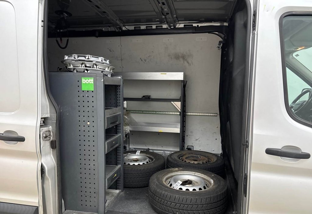 Ford Transit 2019 9