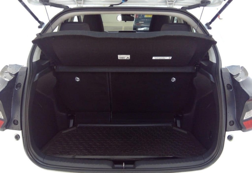Toyota Yaris 2021 9