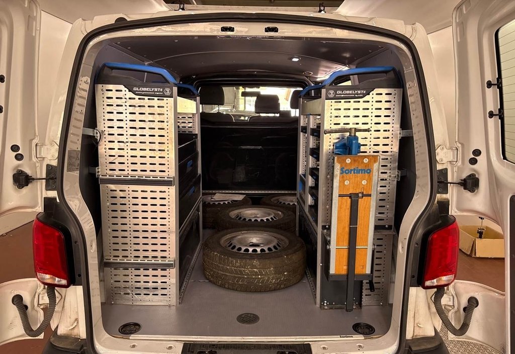 Volkswagen Transporter 2021 5