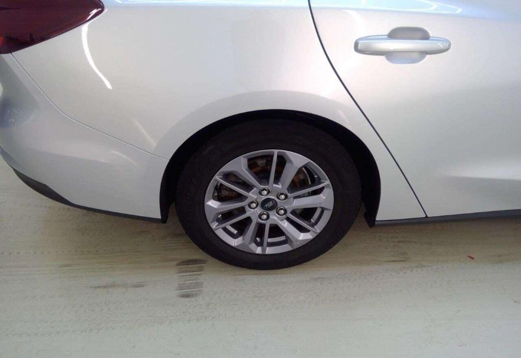 Ford Focus 2024 12