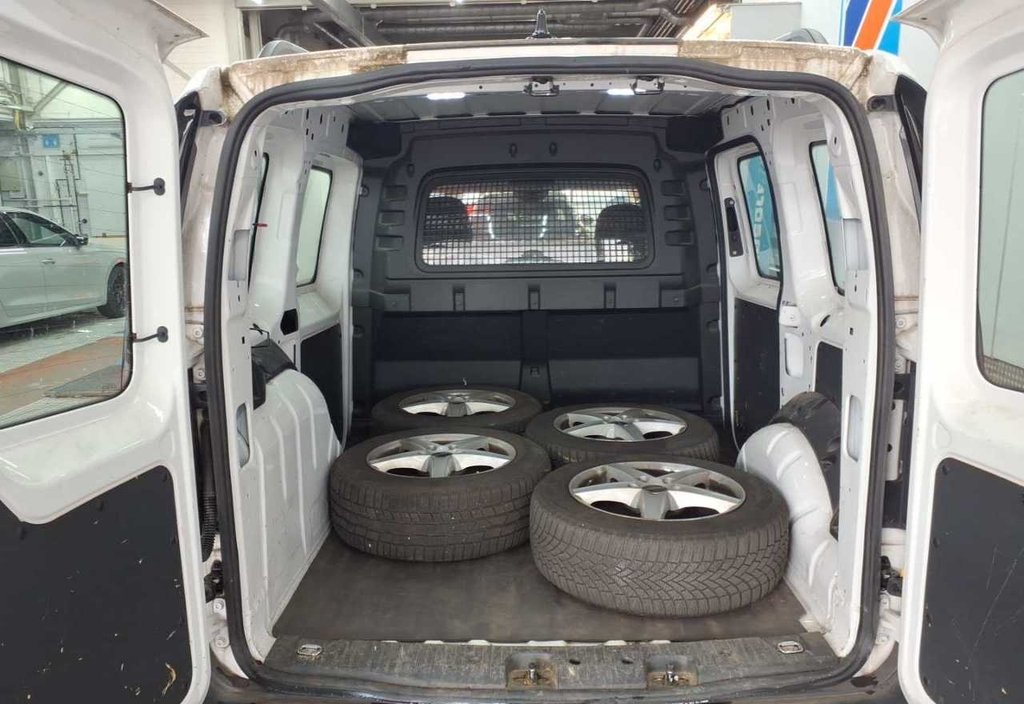Volkswagen Caddy 2021 5