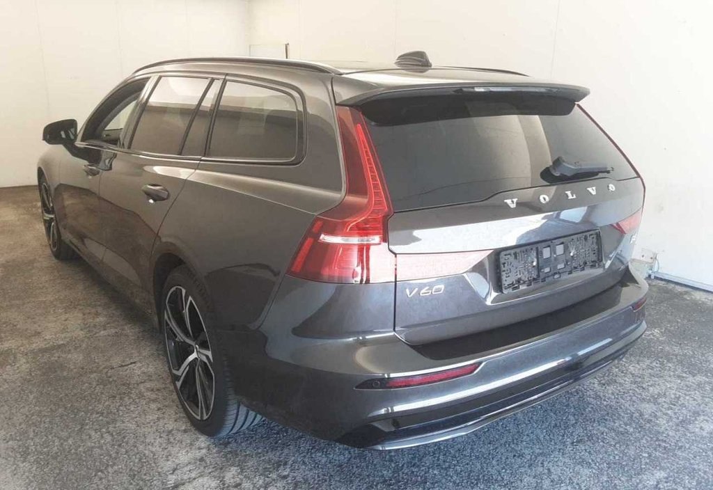 Volvo V60 2024 3