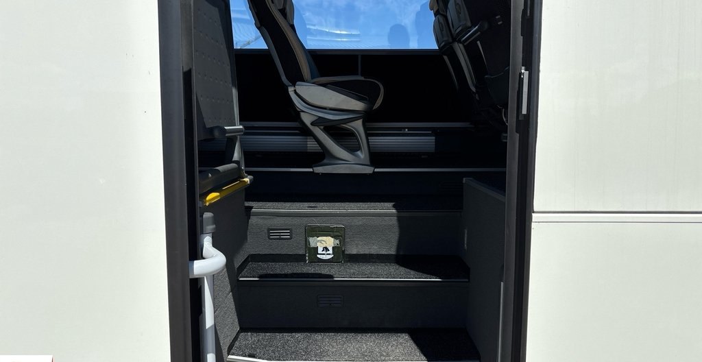 Mercedes-Benz Evobus 2016 10