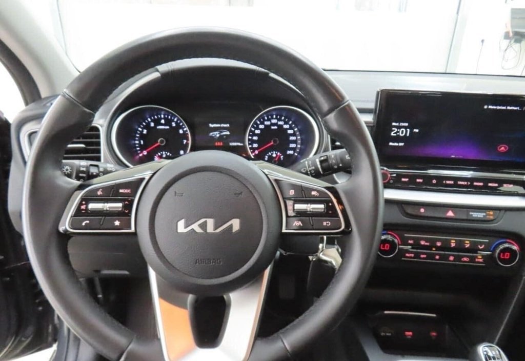 Kia Ceed 2023 2