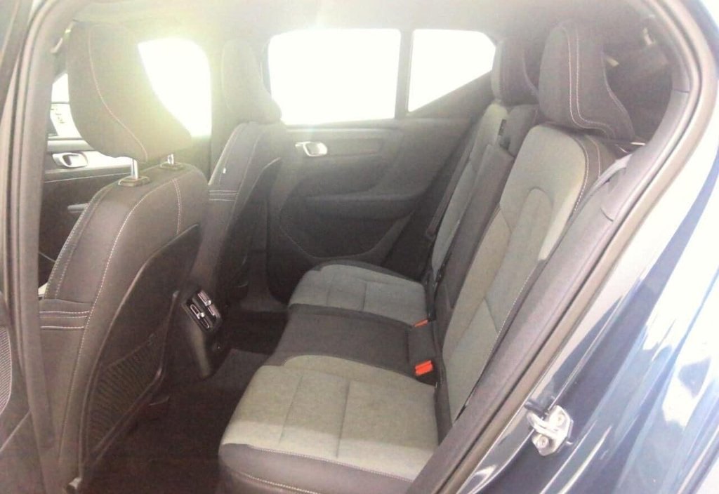 Volvo XC40 2021 8