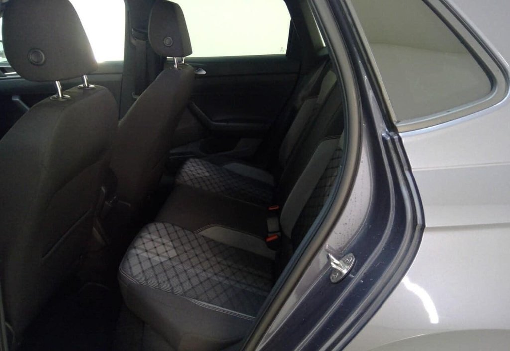 Volkswagen Polo 2023 8