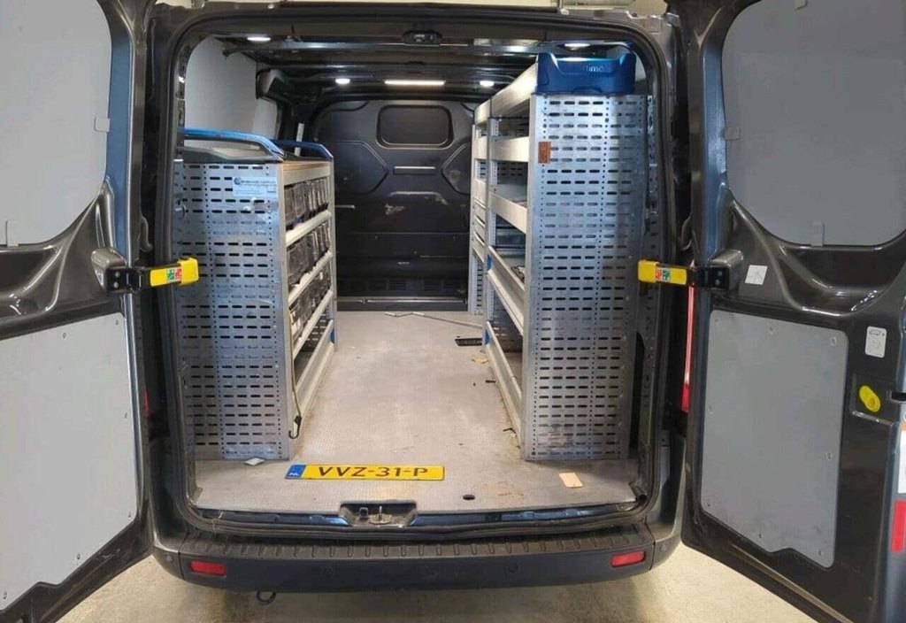 Ford Transit 2023 10