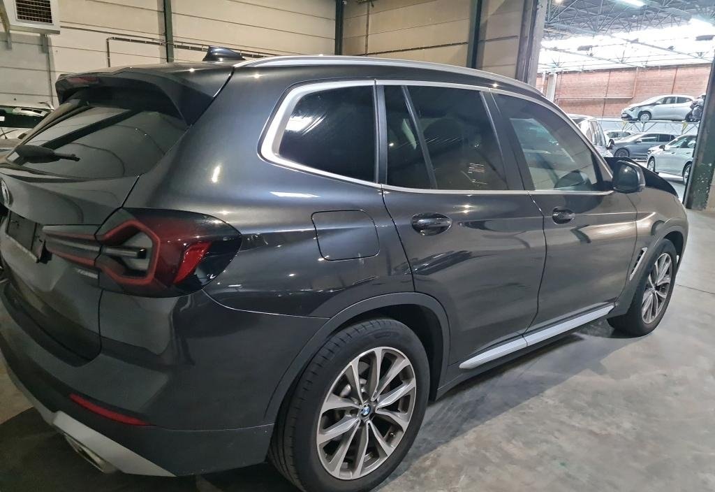 BMW X3 2022 11