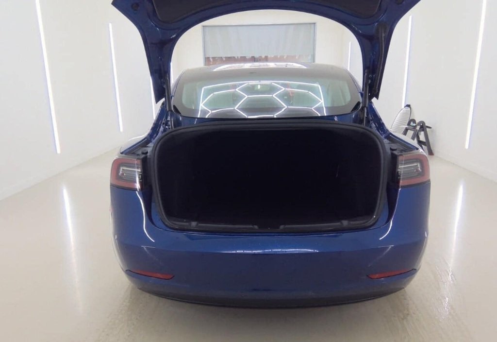 Tesla Model 3 2020 9