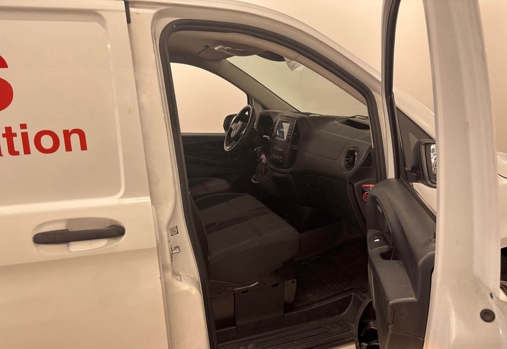 Mercedes-Benz Vito 2022 6