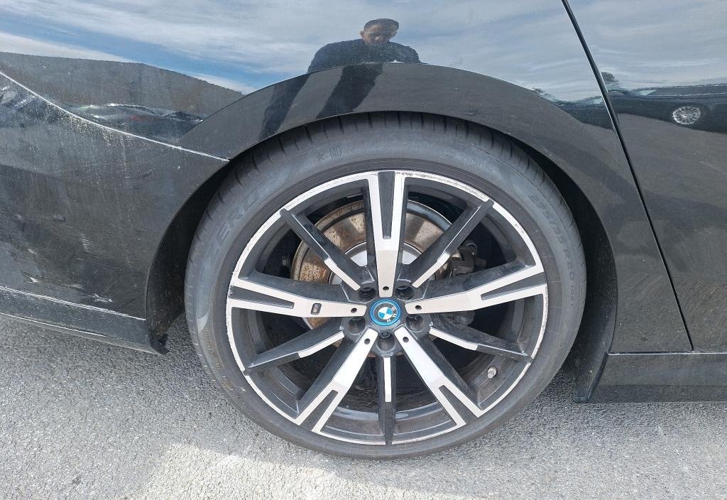 BMW 530e 2025 12