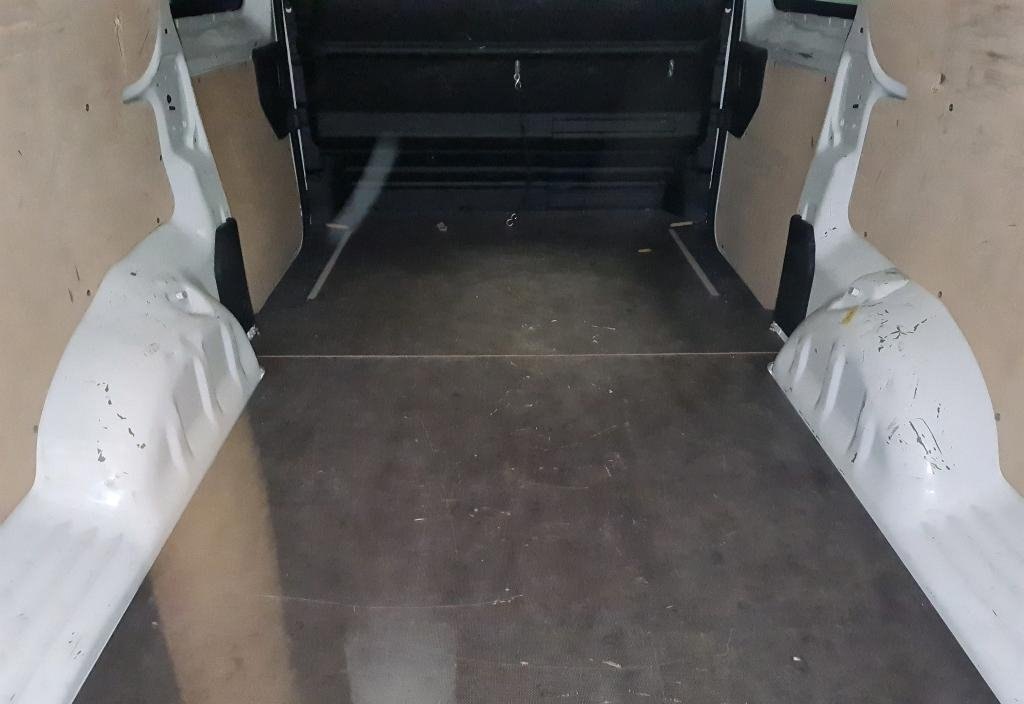 Citroen Jumpy 2022 11