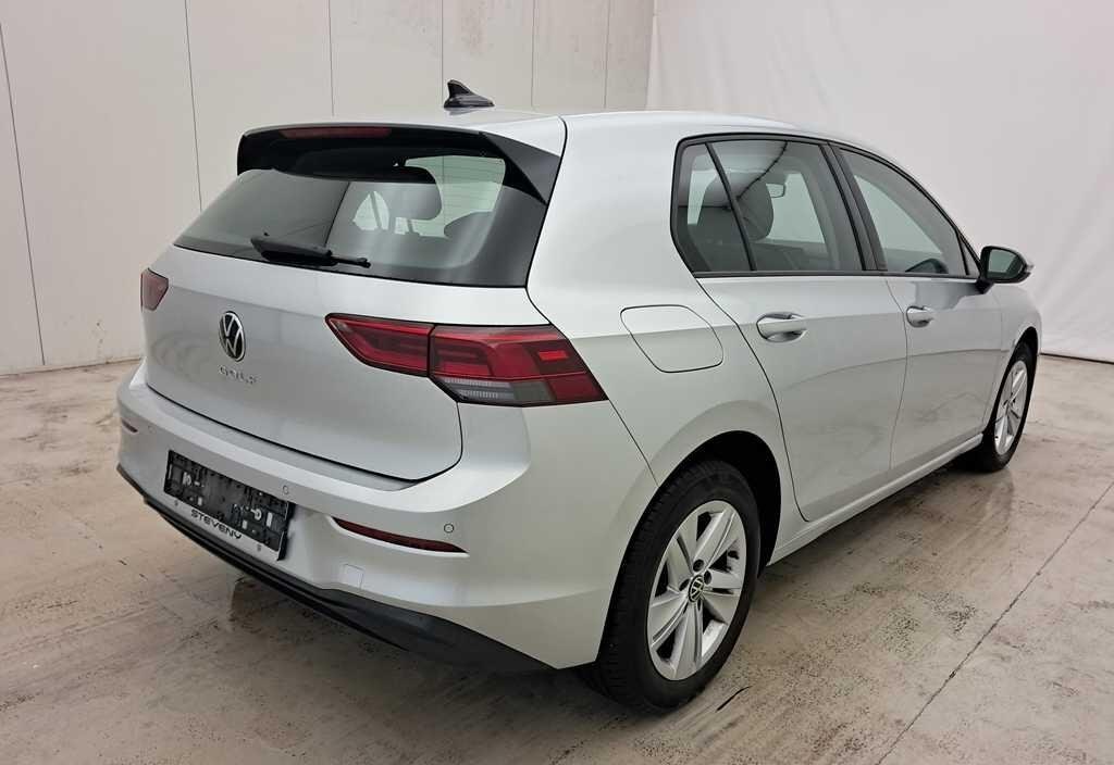 Volkswagen Golf 2023 2