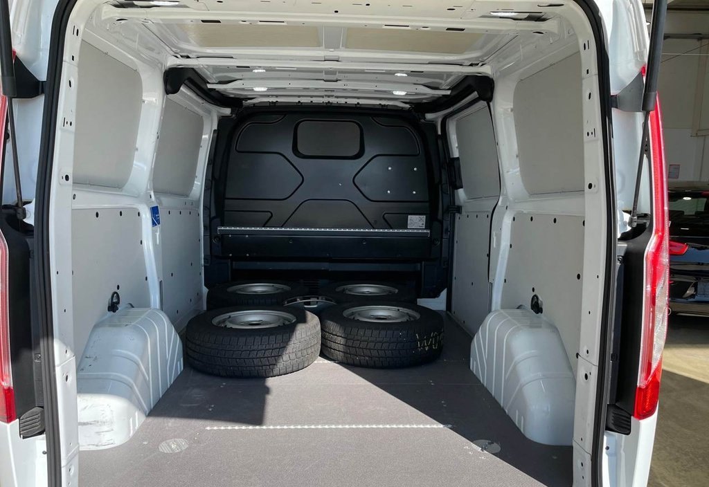 Ford Transit 2020 5