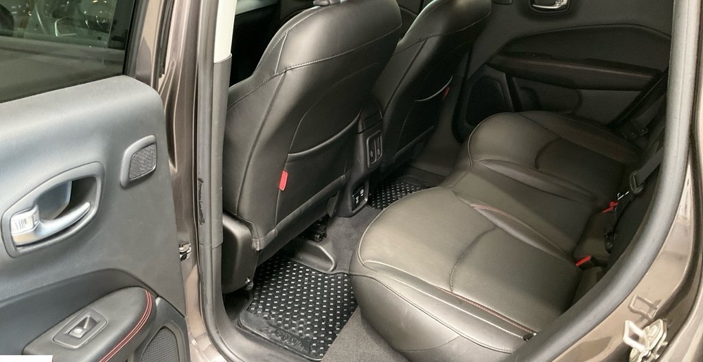 Jeep Compass 2020 11