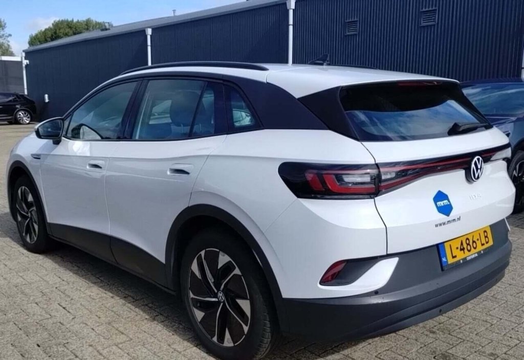 Volkswagen ID.4 2021 3