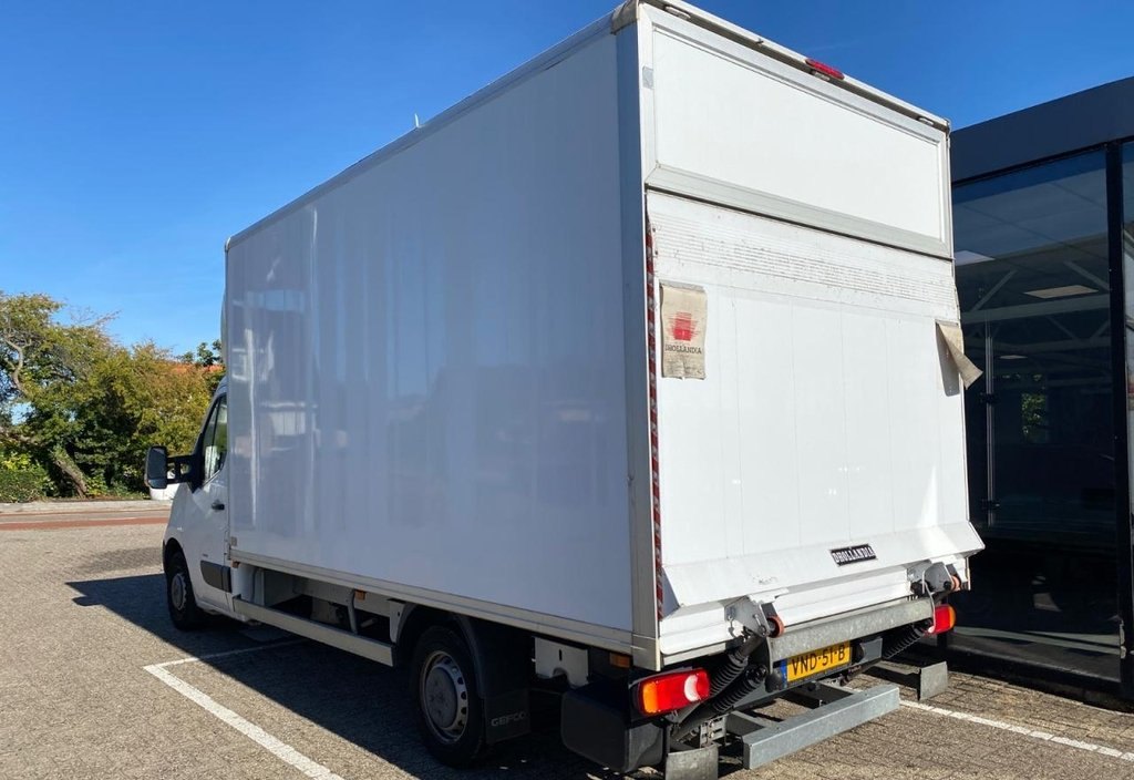 Opel Movano 2021 3