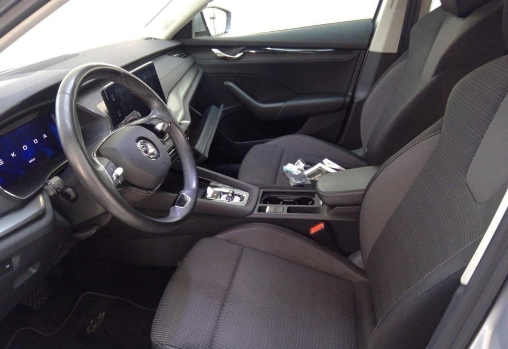 Skoda Octavia 2021 6
