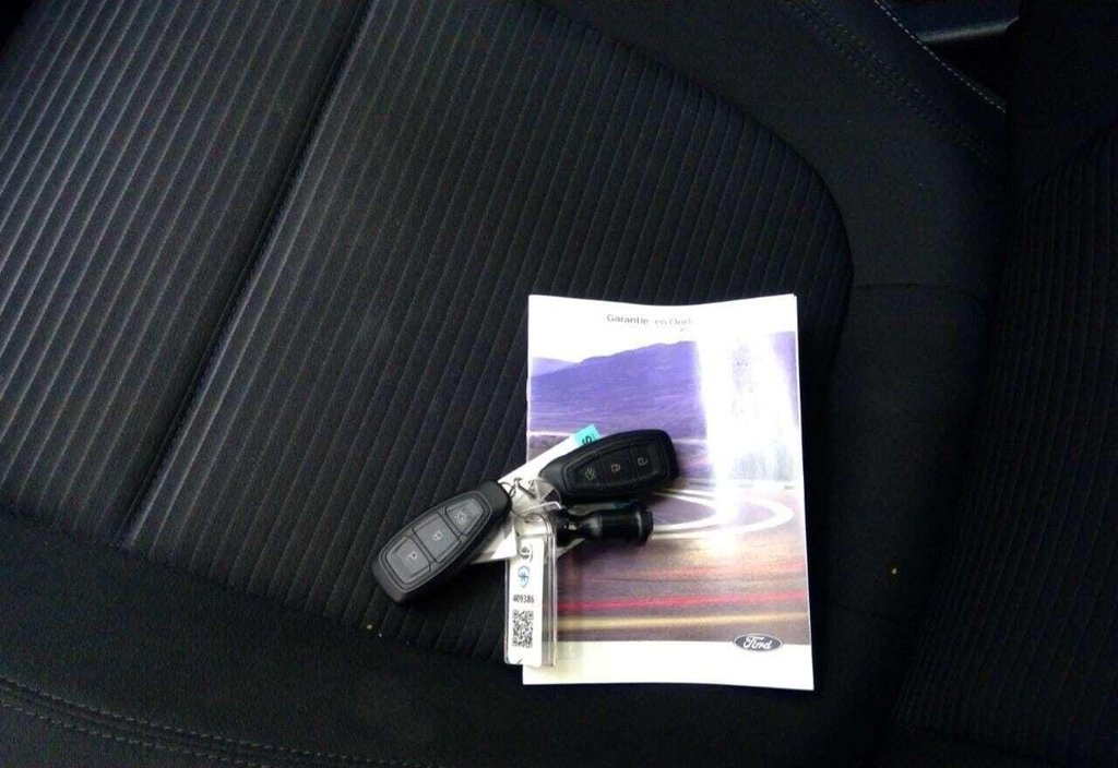 Ford Focus 2024 12