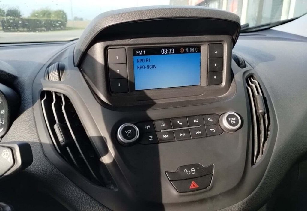 Ford Transit 2019 8