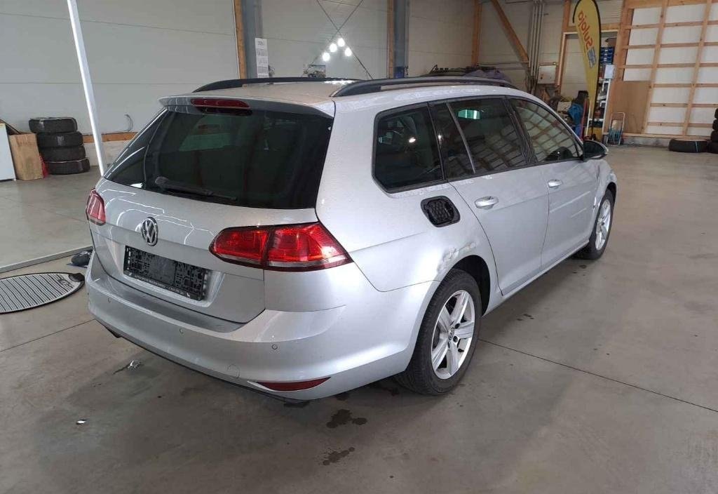 Volkswagen Golf 2013 4