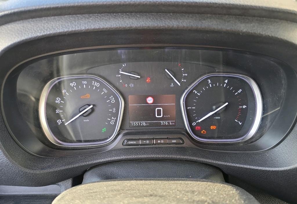 Peugeot Expert 2023 9