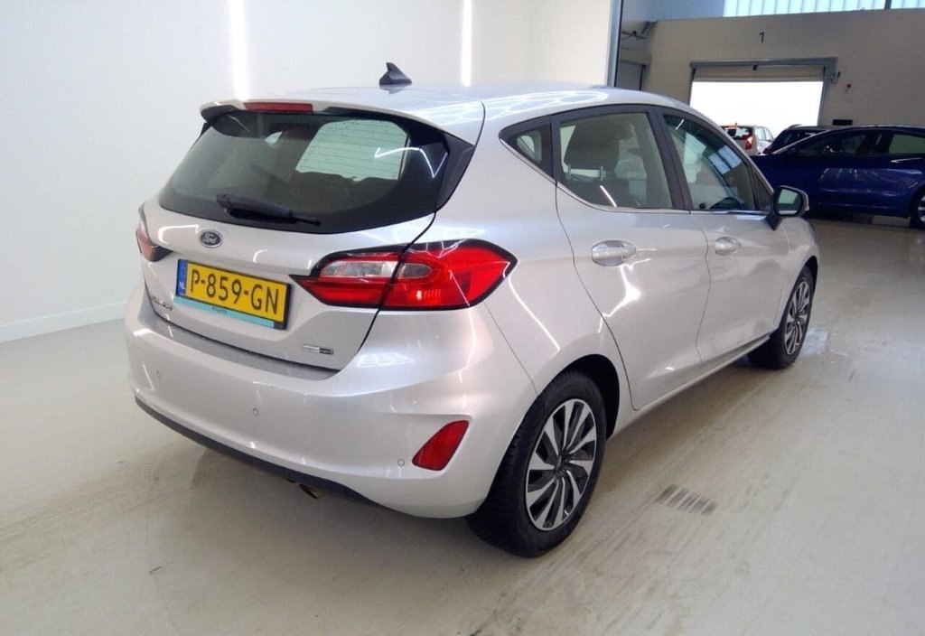 Ford Fiesta 2022 4