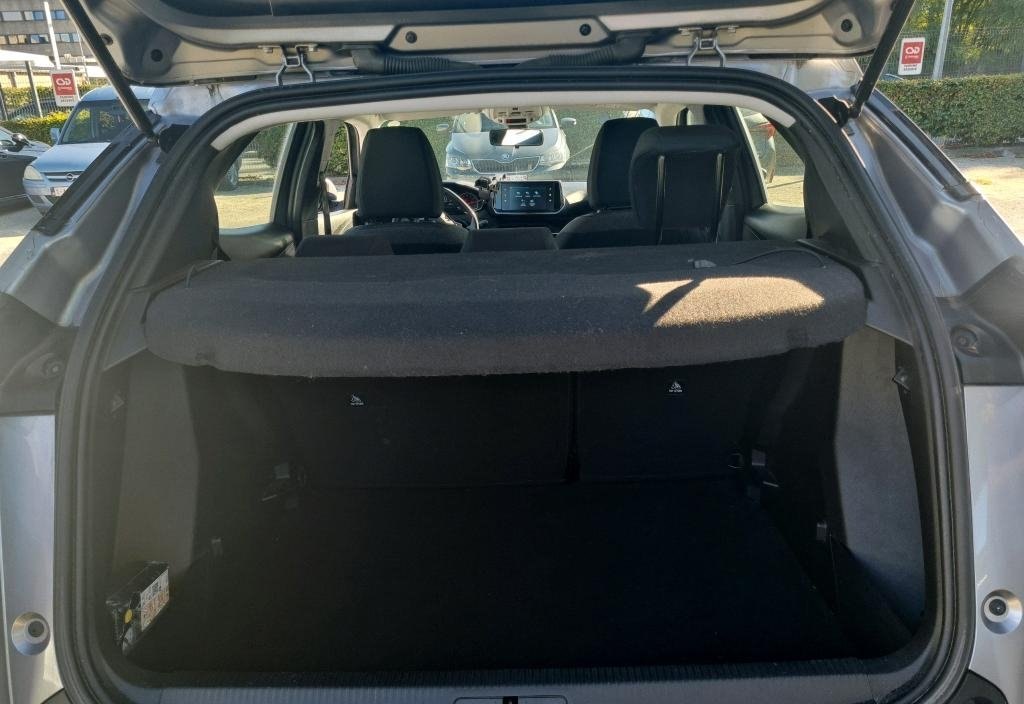 Peugeot 2008 2021 6