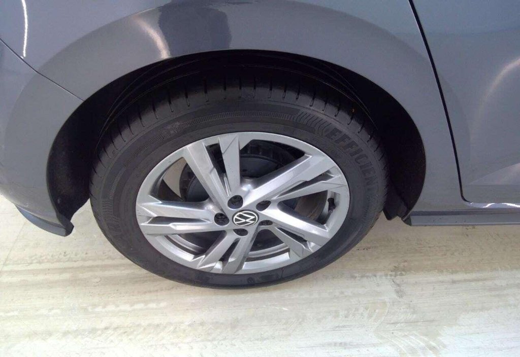 Volkswagen Polo 2023 11