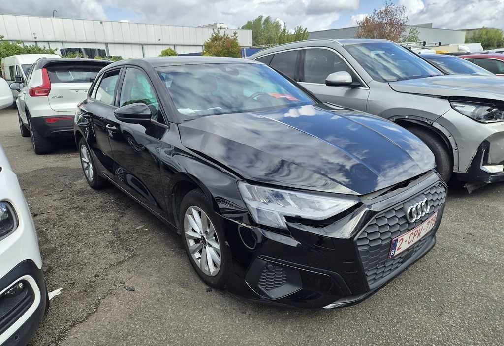 Audi A3 2022 4