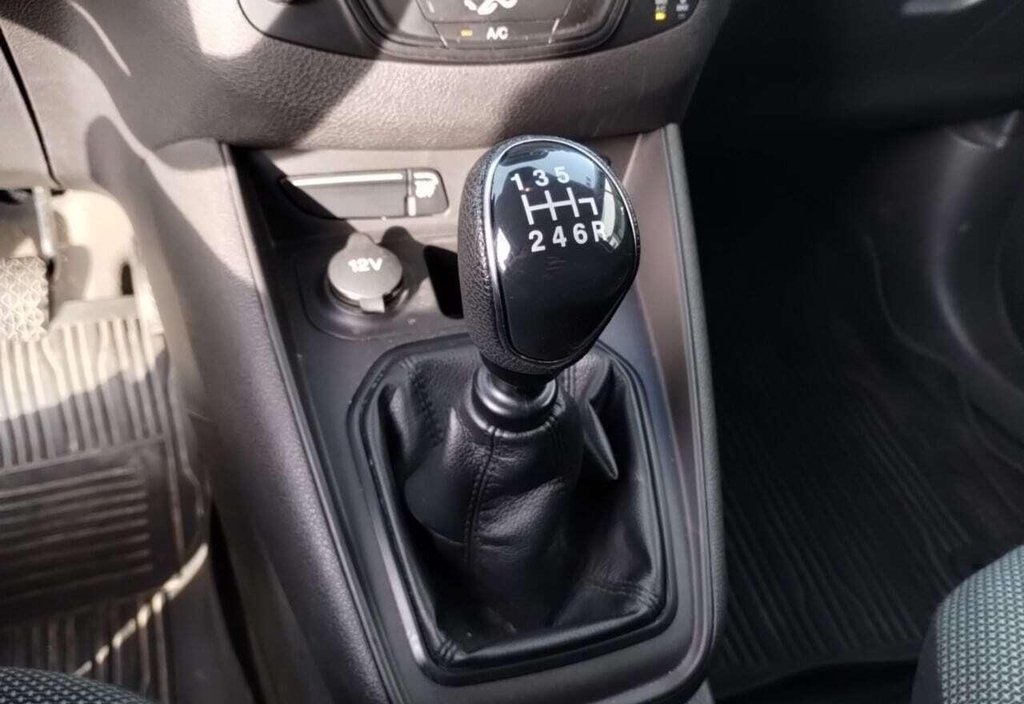 Ford Transit 2019 10