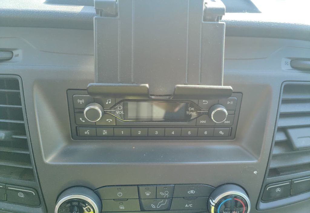 Ford Transit 2023 12