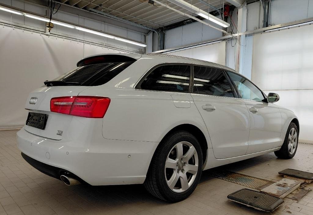 Audi A6 2014 4