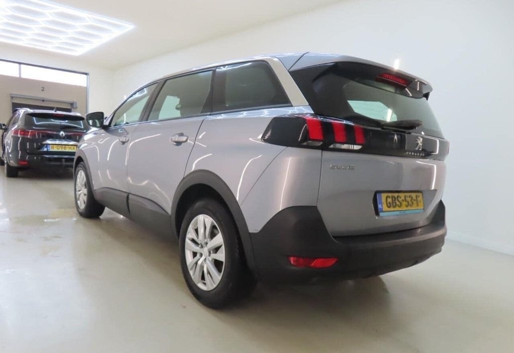 Peugeot 5008 2024 5