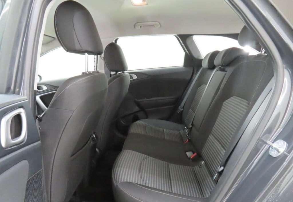 Kia Ceed 2023 8