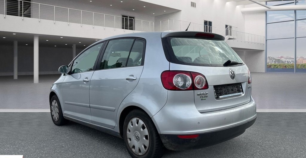Volkswagen Golf 2006 4