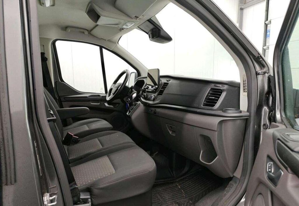 Ford Transit 2023 7