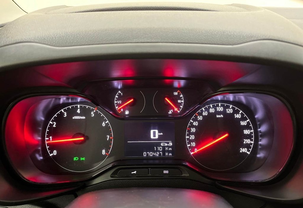 Opel Combo 2022 8