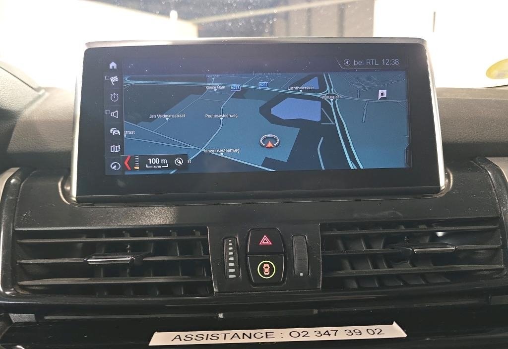 BMW 216d 2022 6