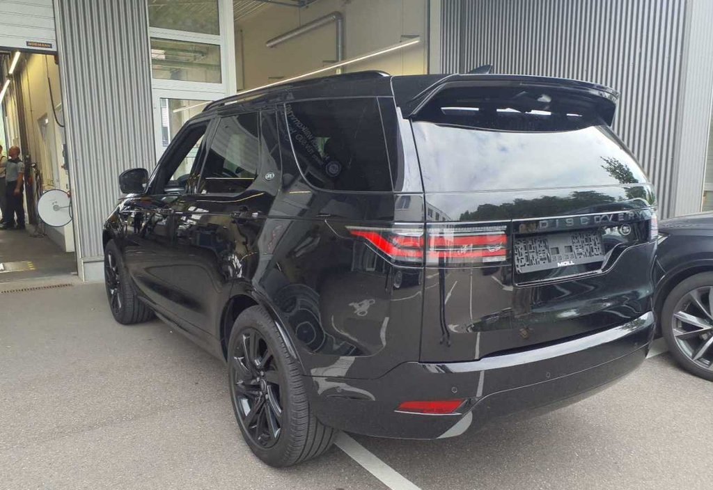 Land Rover Discovery 2023 3