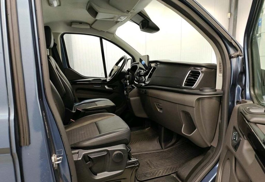 Ford Transit 2022 7
