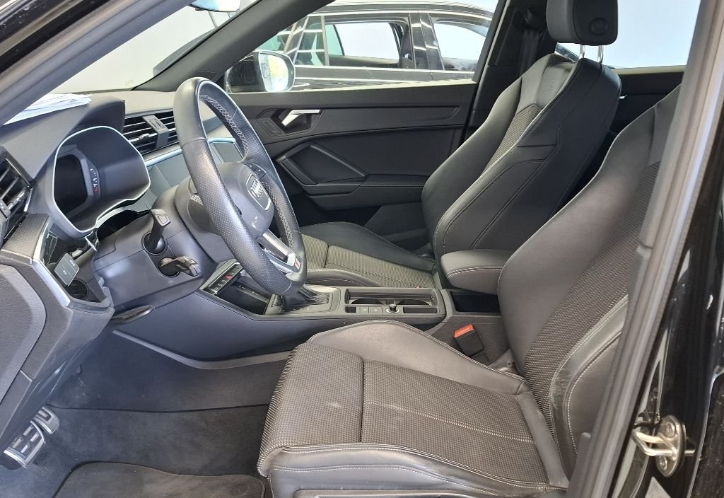 Audi Q3 2023 7
